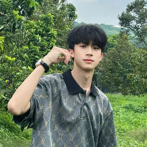Người dùng Nguyễn Minh Quân